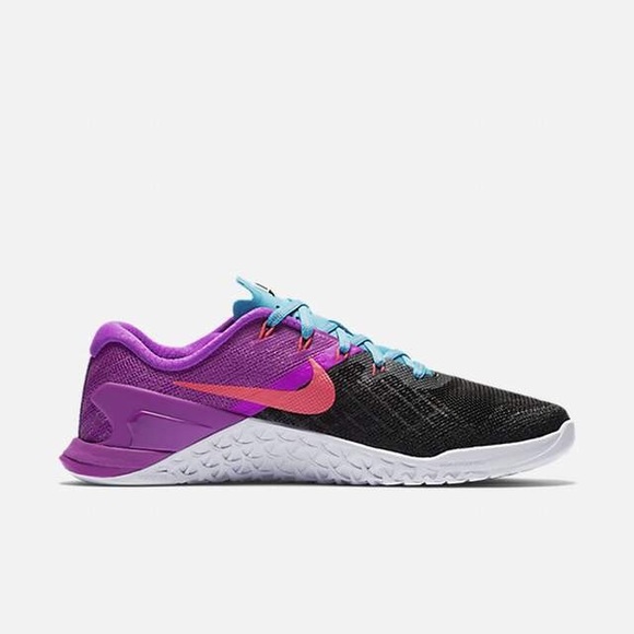 nike metcon trainers womens